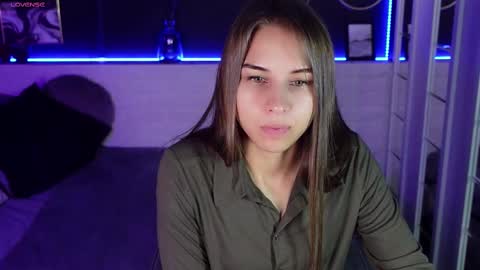 Snapshot of charmbianca chatting on 02.19.25 Bianca online show from 02.19.25