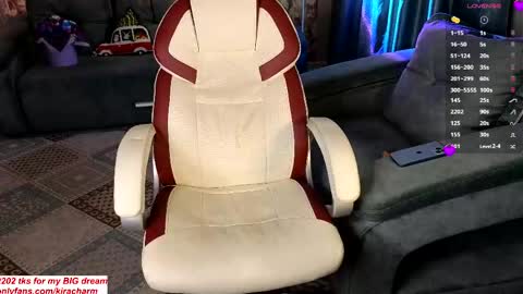 Kira online show from 04.16.26