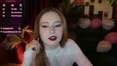 Snapshot of charming_lilly chatting on 02.14.25 Lissa online show from 02.14.25