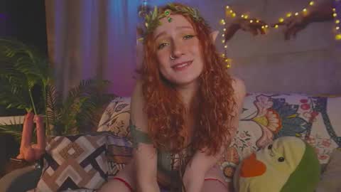 Snapshot of charming_lilly chatting on 10.31.25 Lissa online show from 10.31.25