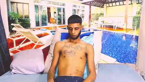 Snapshot of charmingindian01 chatting on 04.06.26 Jah online show from 04.06.26