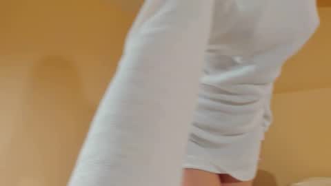 Snapshot of charmingkatie chatting on 09.15.25 katie online show from 09.15.25