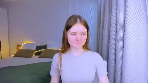Im Eva online show from 06.19.26
