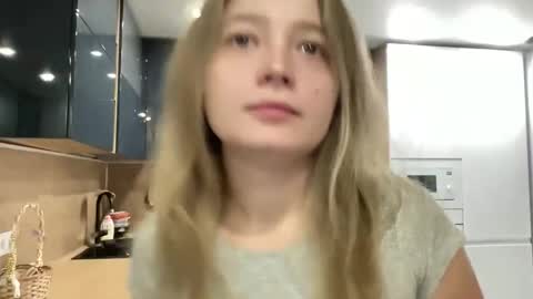 Sarah online show from 09.14.25