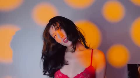 JASMINE   usually going live about 2 am UTC  online show from 02.08.26