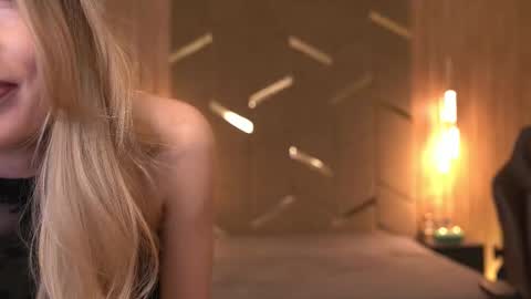 Snapshot of chaturbabe__ chatting on 02.27.25 Ira online show from 02.27.25