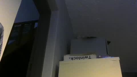 Snapshot of chaturbatordeluxe chatting on 12.22.25 chaturbatordeluxe online show from 12.22.25