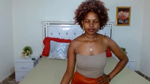 Snapshot of chayenie chatting on 11.10.25 Cheyenne online show from 11.10.25