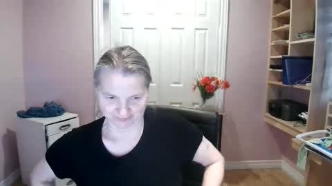 Snapshot of chealsiek chatting on 03.19.26 chealsiek online show from 03.19.26