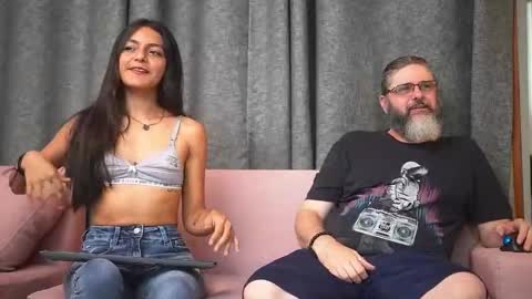 Snapshot of cheeseburgerjesus chatting on 12.06.24 Cheesburger Jesus and whoever showed up. online show from 12.06.24