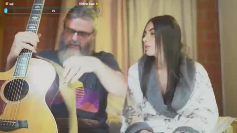 Snapshot of cheeseburgerjesus chatting on 02.01.25 Cheesburger Jesus and whoever showed up. online show from 02.01.25