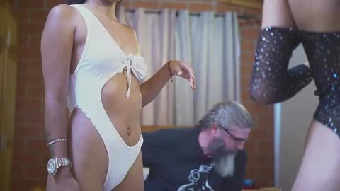 Snapshot of cheeseburgerjesus chatting on 03.06.25 Cheesburger Jesus and whoever showed up. online show from 03.06.25