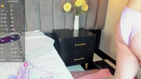 chelsea_bolton_ online show from 12.04.25