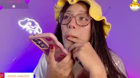 Snapshot of chelsea_coo chatting on 02.02.25 Chelsea online show from 02.02.25