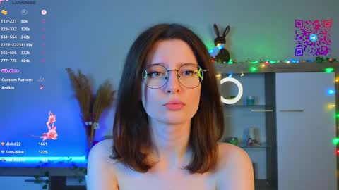 Mona online show from 01.31.25