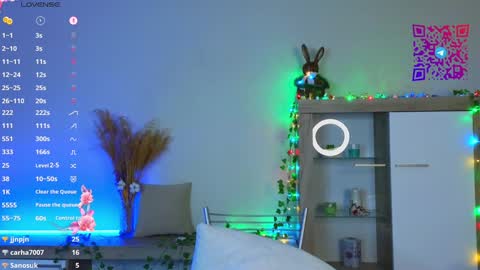 Mona online show from 02.07.25