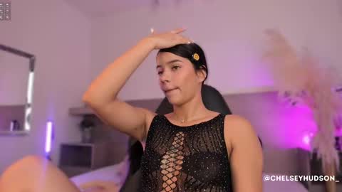 chelsey_hudson online show from 10.04.25