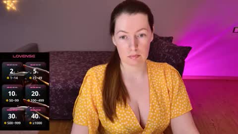 Snapshot of chelsey_rayne chatting on 02.02.26 Instagram faroffland online show from 02.02.26