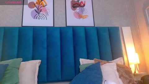   online show from 03.11.25