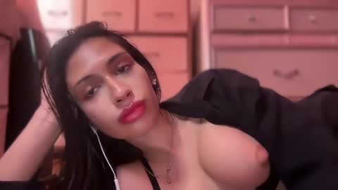 Snapshot of cherliecarmen chatting on 02.26.25 cherliecarmen online show from 02.26.25