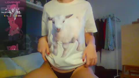 Snapshot of cherrrylips666000 chatting on 12.31.24 ur cherry online show from 12.31.24