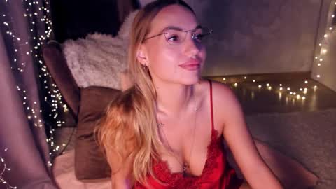 CherryBomb online show from 04.11.26