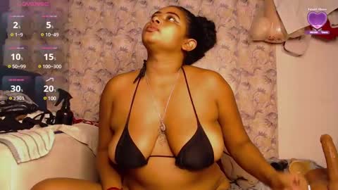 Snapshot of cherry_guerrera chatting on 12.29.24 Ask me online show from 12.29.24