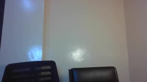 Snapshot of cherry_muffinn chatting on 11.03.25 Goddess online show from 11.03.25