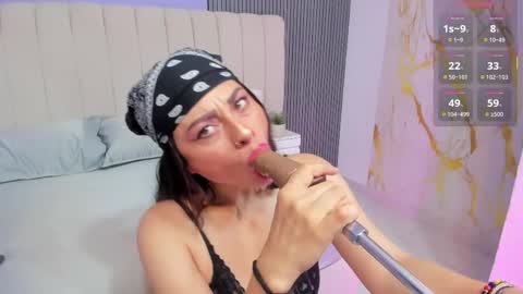 Muriel online show from 05.15.26