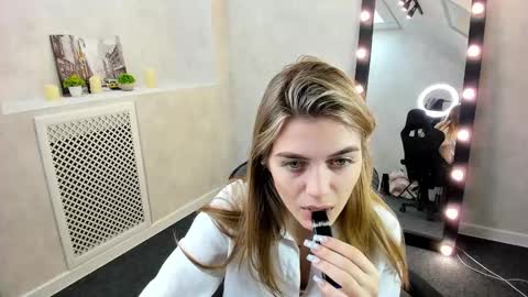 Snapshot of cherry_pr1ce chatting on 12.10.24 cherry_pr1ce online show from 12.10.24