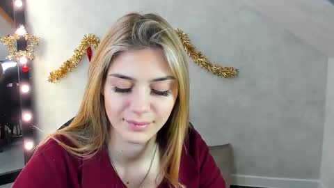 Snapshot of cherry_pr1ce chatting on 01.09.25 cherry_pr1ce online show from 01.09.25