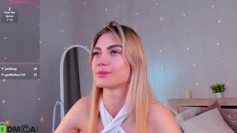 Snapshot of cherry_pr1ce chatting on 10.07.25 cherry_pr1ce online show from 10.07.25