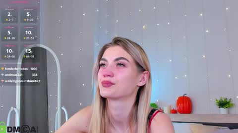 Snapshot of cherry_pr1ce chatting on 10.28.25 cherry_pr1ce online show from 10.28.25