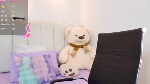 Snapshot of cherry_welll chatting on 09.09.25 Cherry Conection 11pm-6am Colombia time online show from 09.09.25