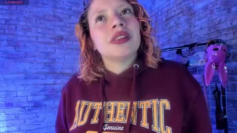 Snapshot of cherry_xoxx chatting on 09.20.25 online show from 09.20.25