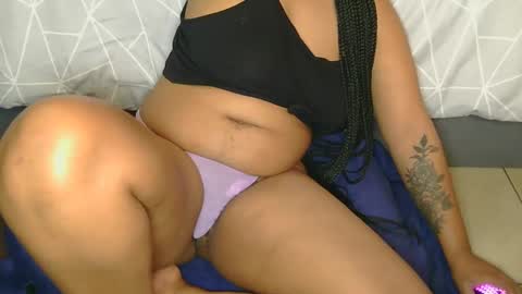 Snapshot of cherrybabexx chatting on 01.26.25 Cherrybabe online show from 01.26.25