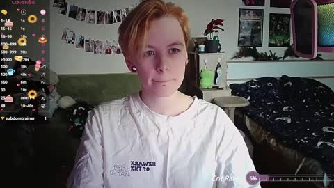 Snapshot of cherrybaby_0 chatting on 01.13.25 cherrybaby_0 online show from 01.13.25