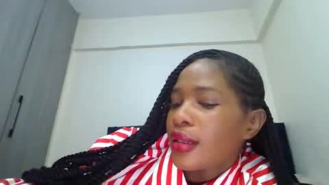 Snapshot of cherryblossom2002 chatting on 10.23.25 Cherryblossom2002 online show from 10.23.25