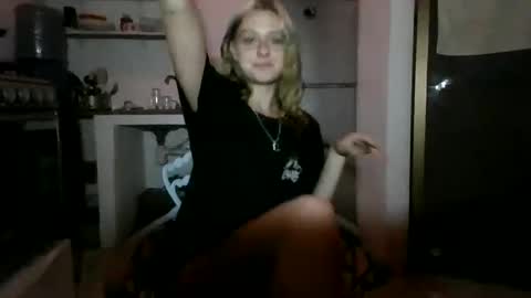 cherryblushxo online show from 12.21.25