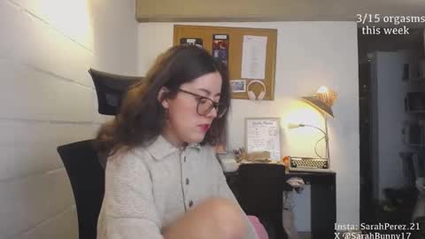 Sarah Prez online show from 12.22.24