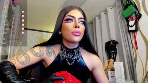 Snapshot of cherryharper chatting on 02.16.25 THE ALPHA GODDESSOFSEXUALDESIRE online show from 02.16.25