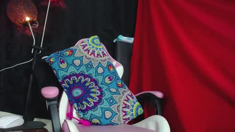 Snapshot of cherryts_hot chatting on 01.24.25 cherry hot online show from 01.24.25