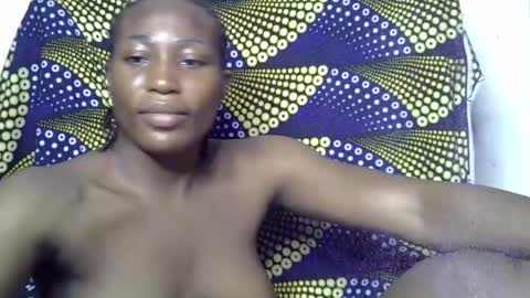 Snapshot of cherrywetpussy chatting on 12.03.25 cherrywetpussy online show from 12.03.25