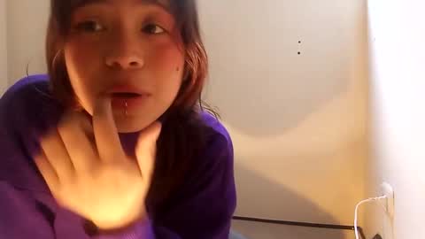 Snapshot of cherrywitchy chatting on 12.19.24 Cherry online show from 12.19.24