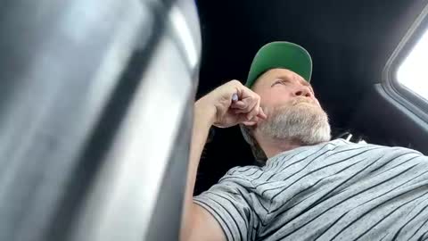 Snapshot of chevy_man1972 chatting on 02.14.25 chevy_man1972 online show from 02.14.25