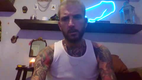 Snapshot of chiarov chatting on 01.16.26 chiarov online show from 01.16.26