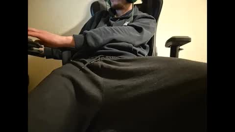 Snapshot of chibuu chatting on 01.03.25 chibuu online show from 01.03.25