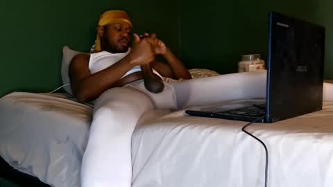 Que online show from 03.06.26