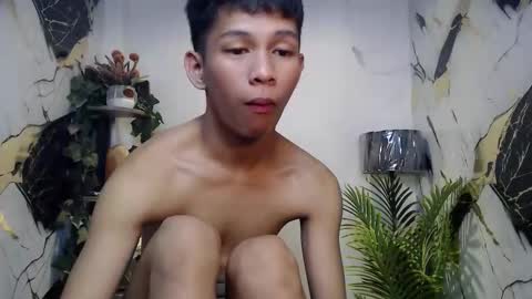 chick_renz online show from 10.03.25