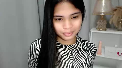 CRISTINE3. online show from 06.04.26